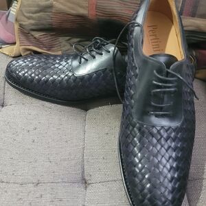 Pertini Black Woven Leather Oxfords